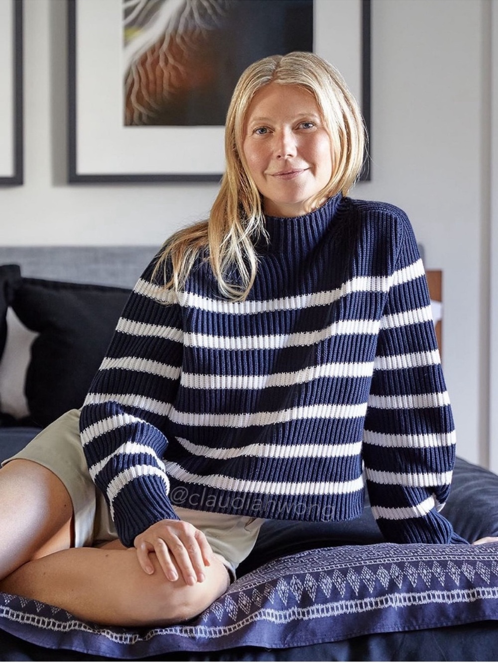 GOOP lucy Striped funnel neck sweater navy and white medium